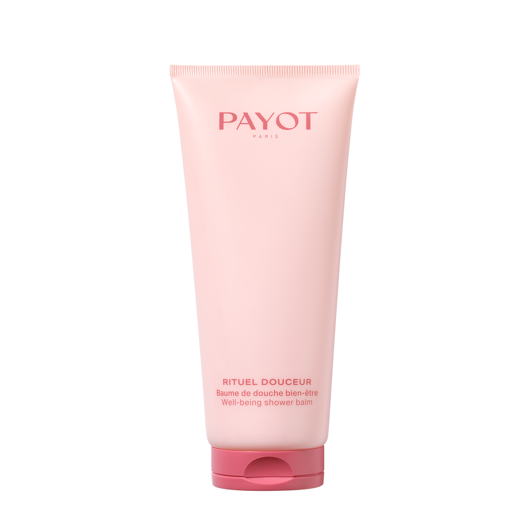 Le soin nettoyant nourrissant